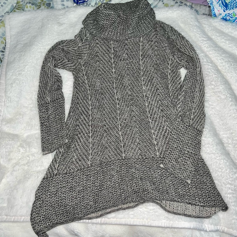 Grey Turtleneck Long Sweater, Size Large
